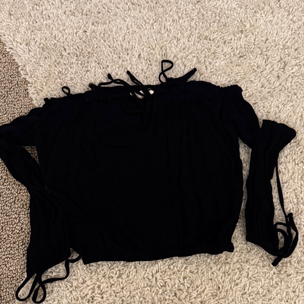 La Hearts Black Off-Shoulder Blouse